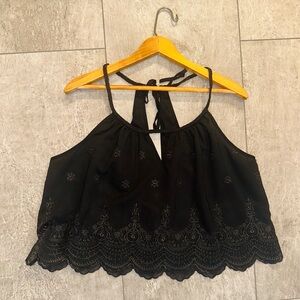 Tobi Black Embroidered Tie Back Crop Halter Top Size Medium EUC